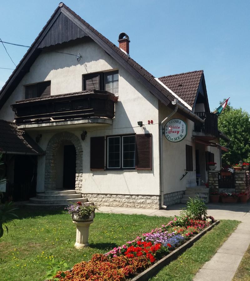 Villa Suzy Zamárdi Exterior foto